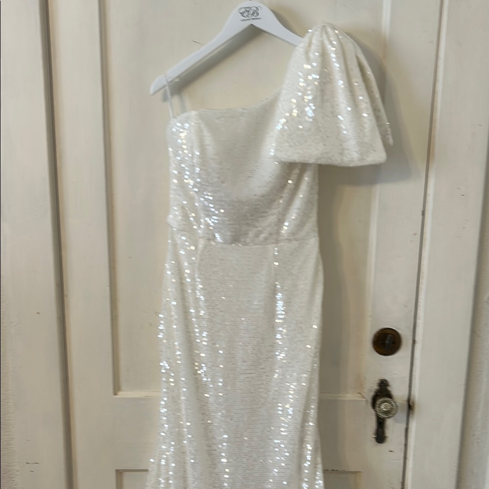 Elegant One Shoulder White Sequin Dress